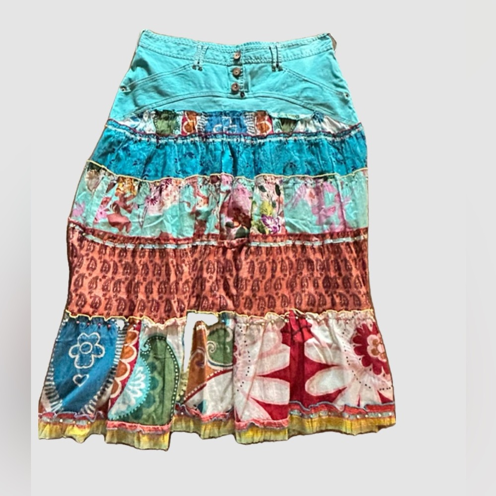 Julie G Bohemian flowy skirt with button waist Size L (fits like adult 6)